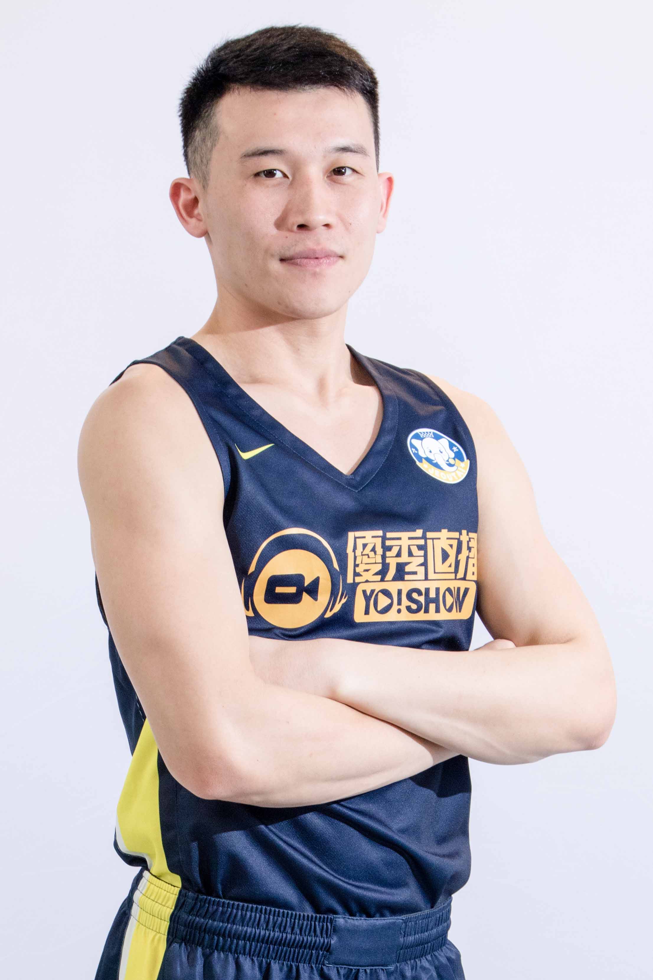 https://img.guangyida.net/img/basketball/player/ea1ea5405bb6a79ea8aeee45b02cde01.png